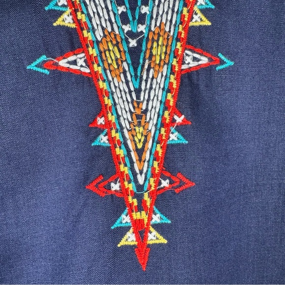 Nurture Woman’s 100% Linen Embroidered V-Neck Tunic M Aztec Southwestern Navy - Picture 6 of 8
